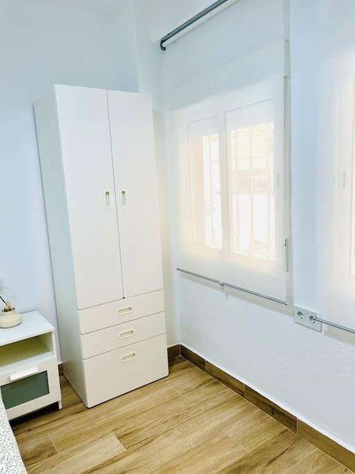 New Spacious And Cozy Apartment - Μάλαγα Εξωτερικό φωτογραφία
