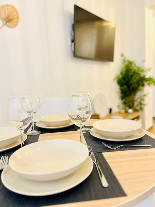 New Spacious And Cozy Apartment - Μάλαγα Εξωτερικό φωτογραφία